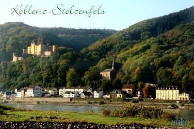 Blick auf Koblenz-Stolzenfels von der gegenüber liegenden Rheinseite - Lahnstein - 